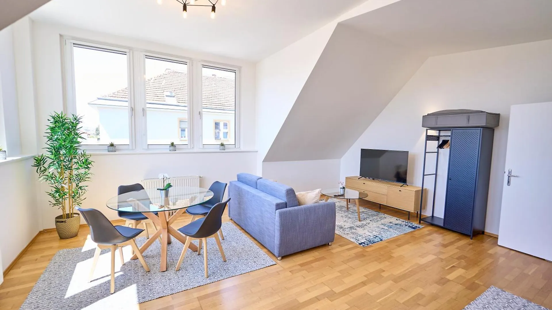 Appartement Klimatisierte Dachgeschosswohnung U4 Naehe Wenen